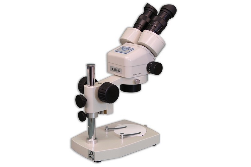Meiji - EMZ-5 Stereo Zoom Microscope with 10X Eyepieces - 7X to 40X Zoom Range with "P" Plain Base Stand 