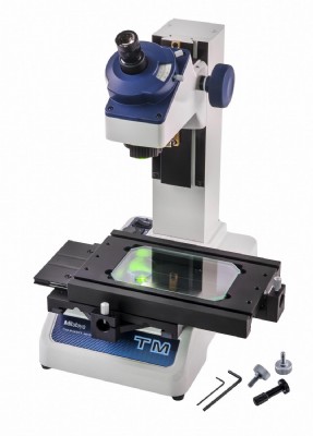 Mitutoyo - Toolmakers Microscope - 176-819A - 4" x 2" Travel Range -  No Mic Heads - TM-1005B 